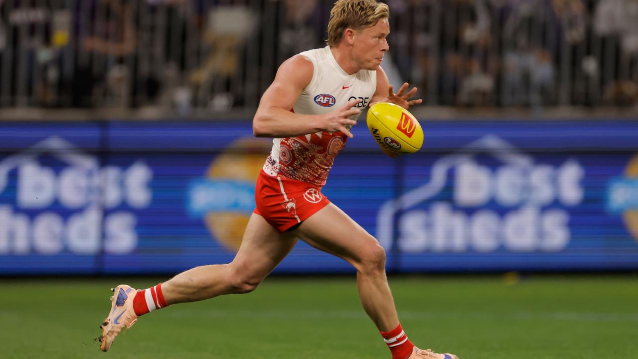 Isaac Heeney.