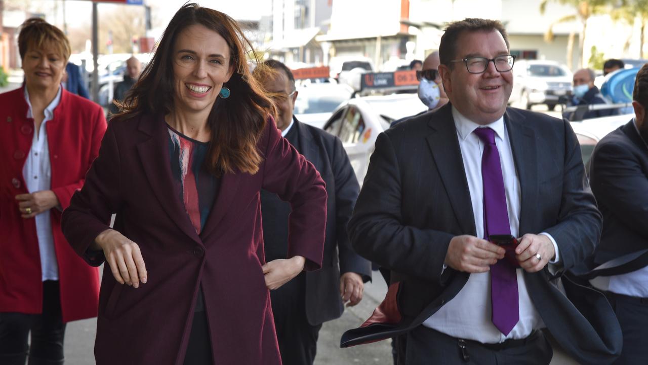 Jacinda Ardern and Grant Robertson