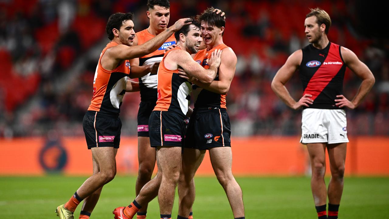 The Bombers pushed the Giants all the way in their round-nine clash.