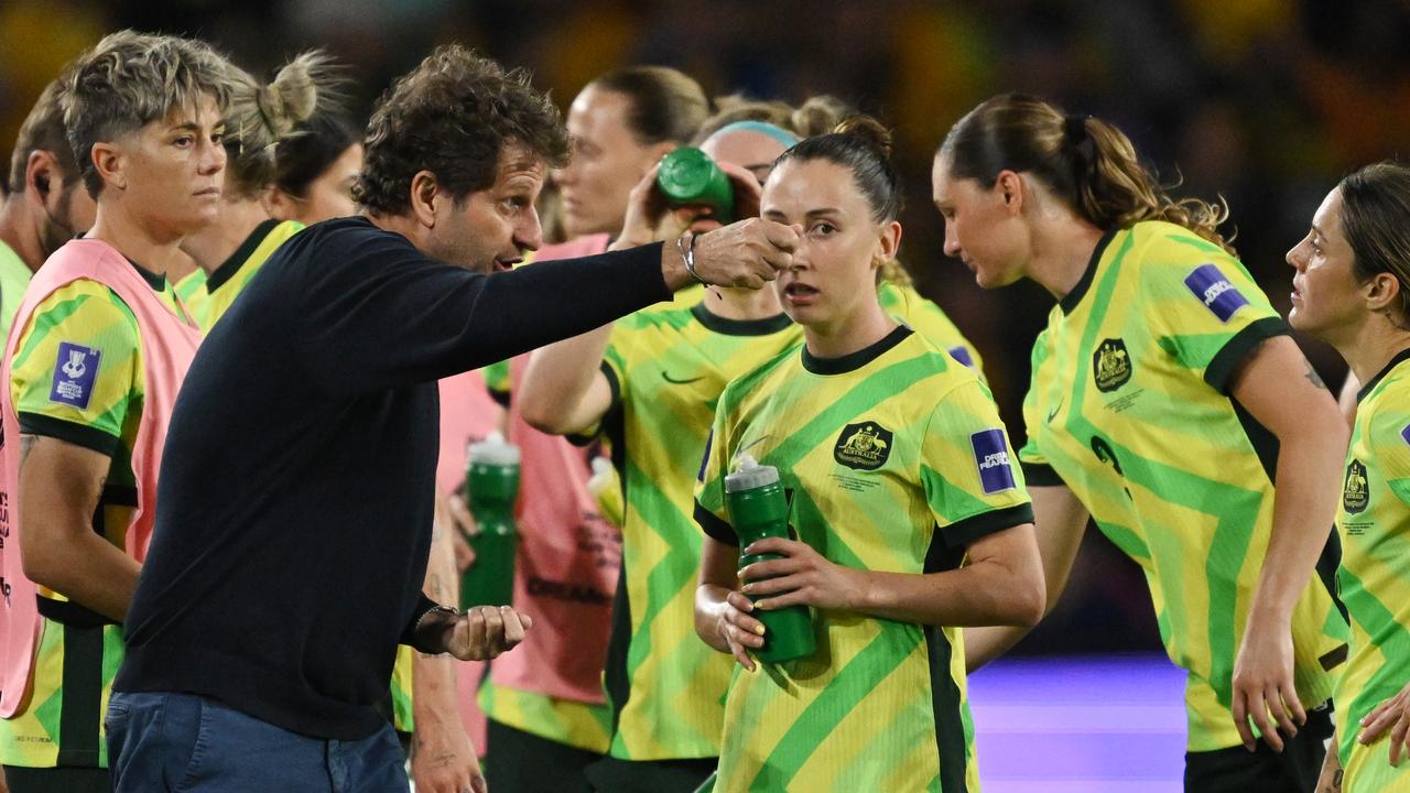 Joe Montemurro and the Matildas.