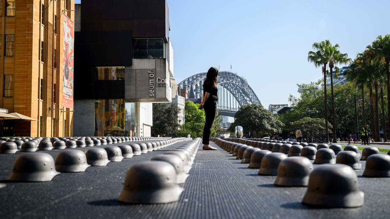 AI WEIWEI UNVEILING