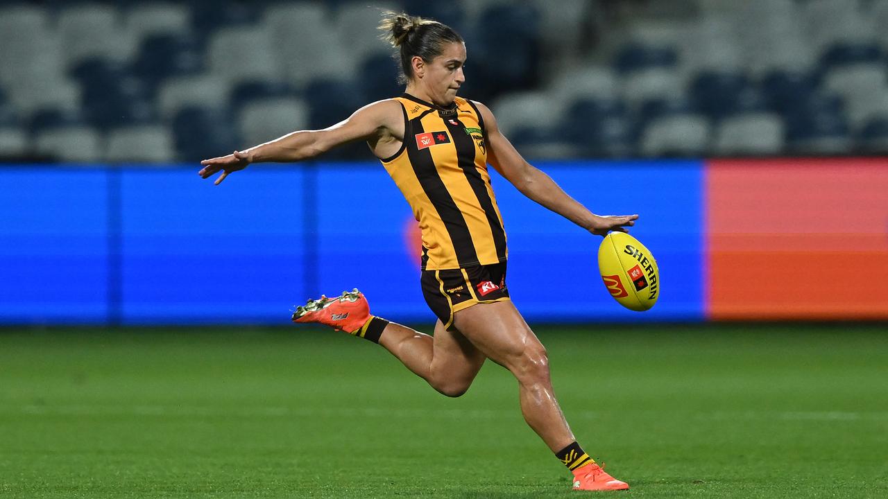 Eliza West of Hawthorn