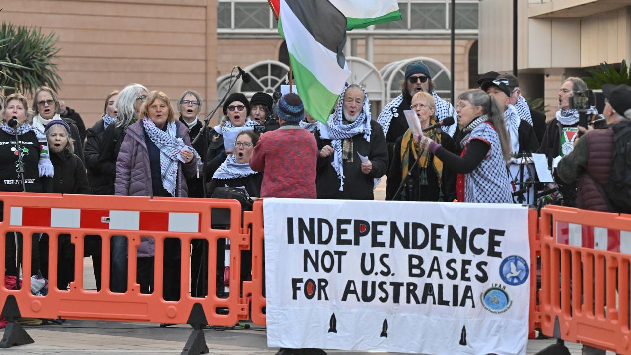 Protesters at a Labor national conference