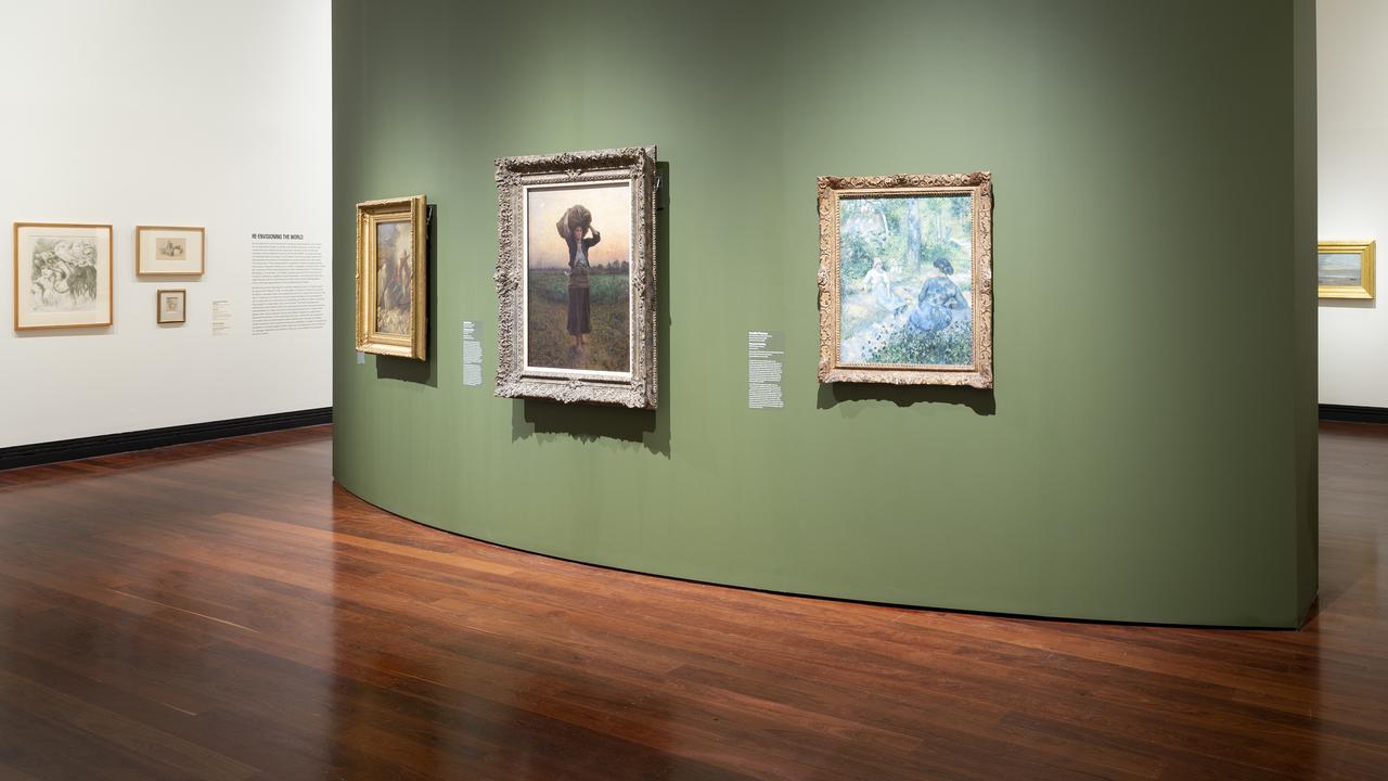 Monet to Matisse exhibition installations