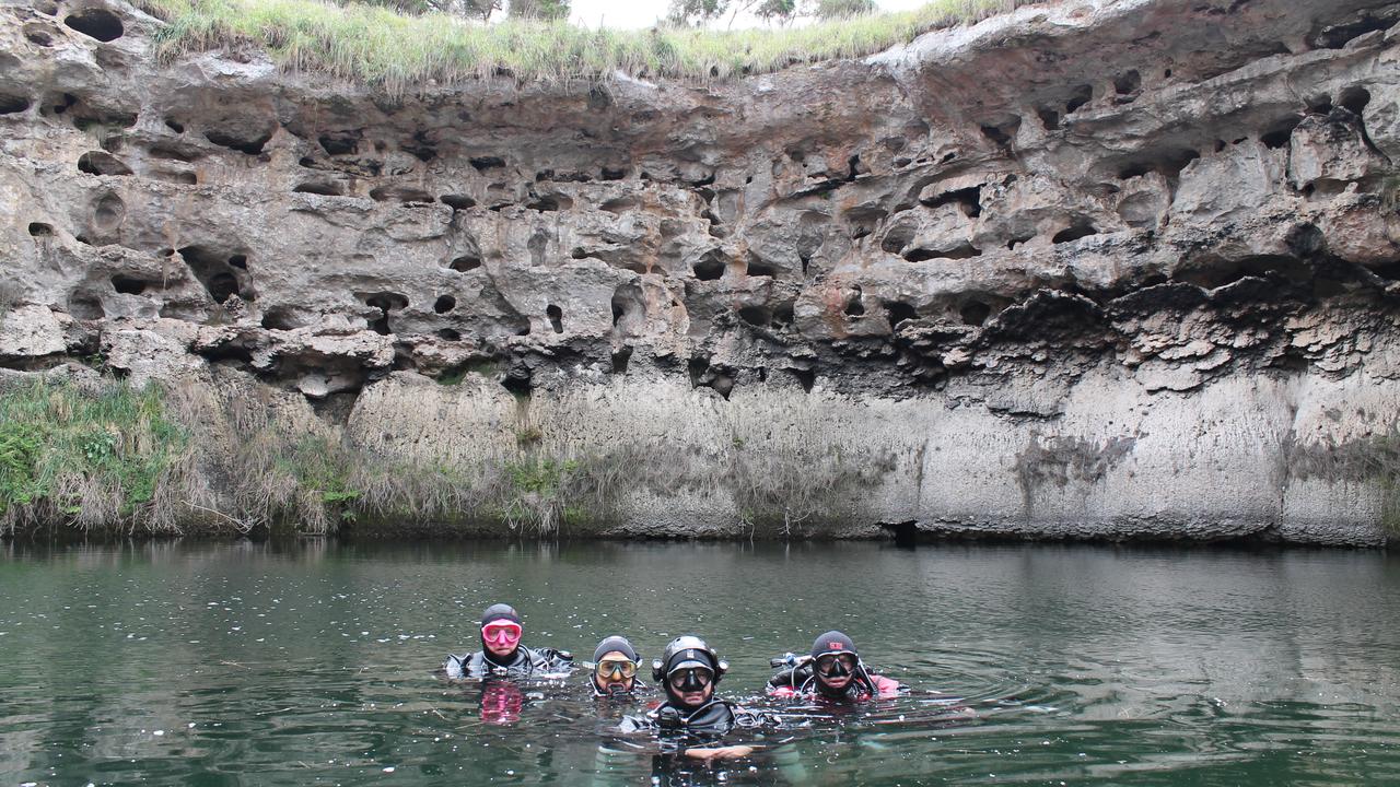 Griffith University cave diving team