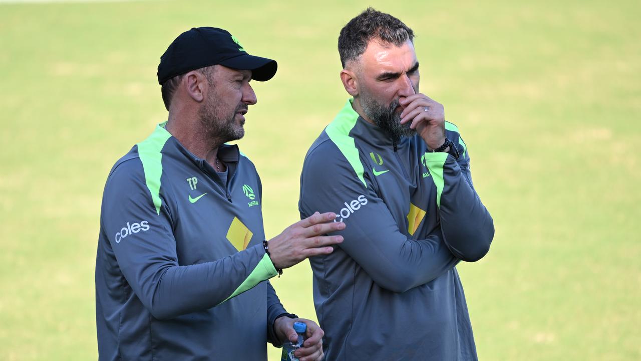 Tony Popovic and Mile Jedinak.