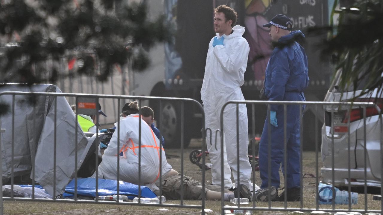 Bondi shooting scene