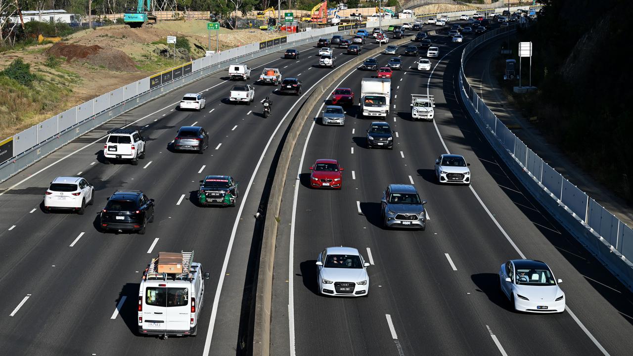 Vehicles on the Eastern Freeway in Melbourne (file image)