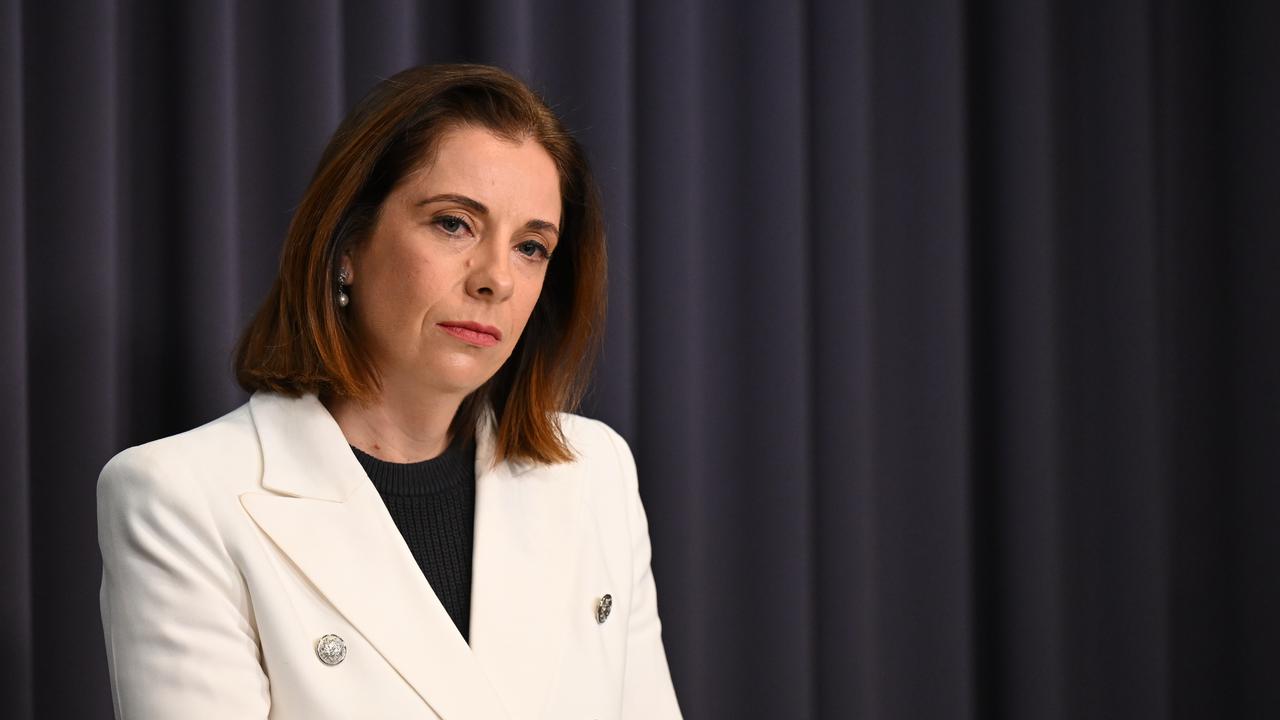 ANIKA WELLS TELSTRA PRESSER