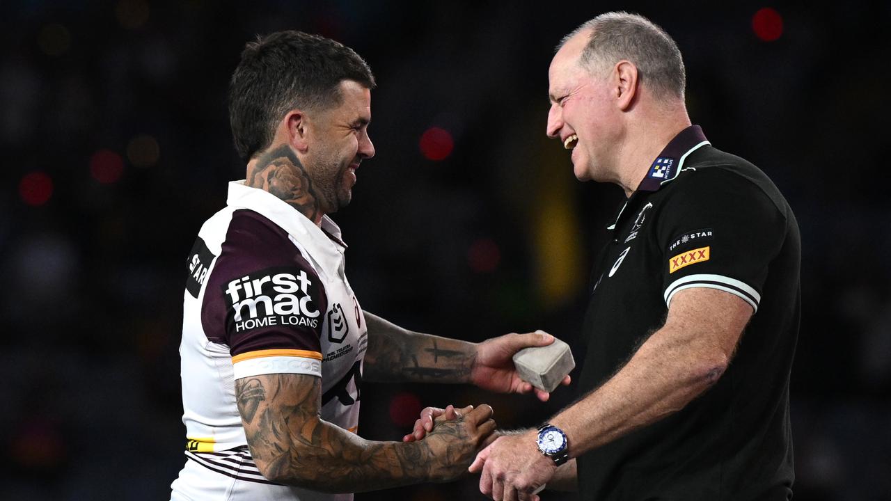 (L-R) Adam Reynolds and Michael Maguire.