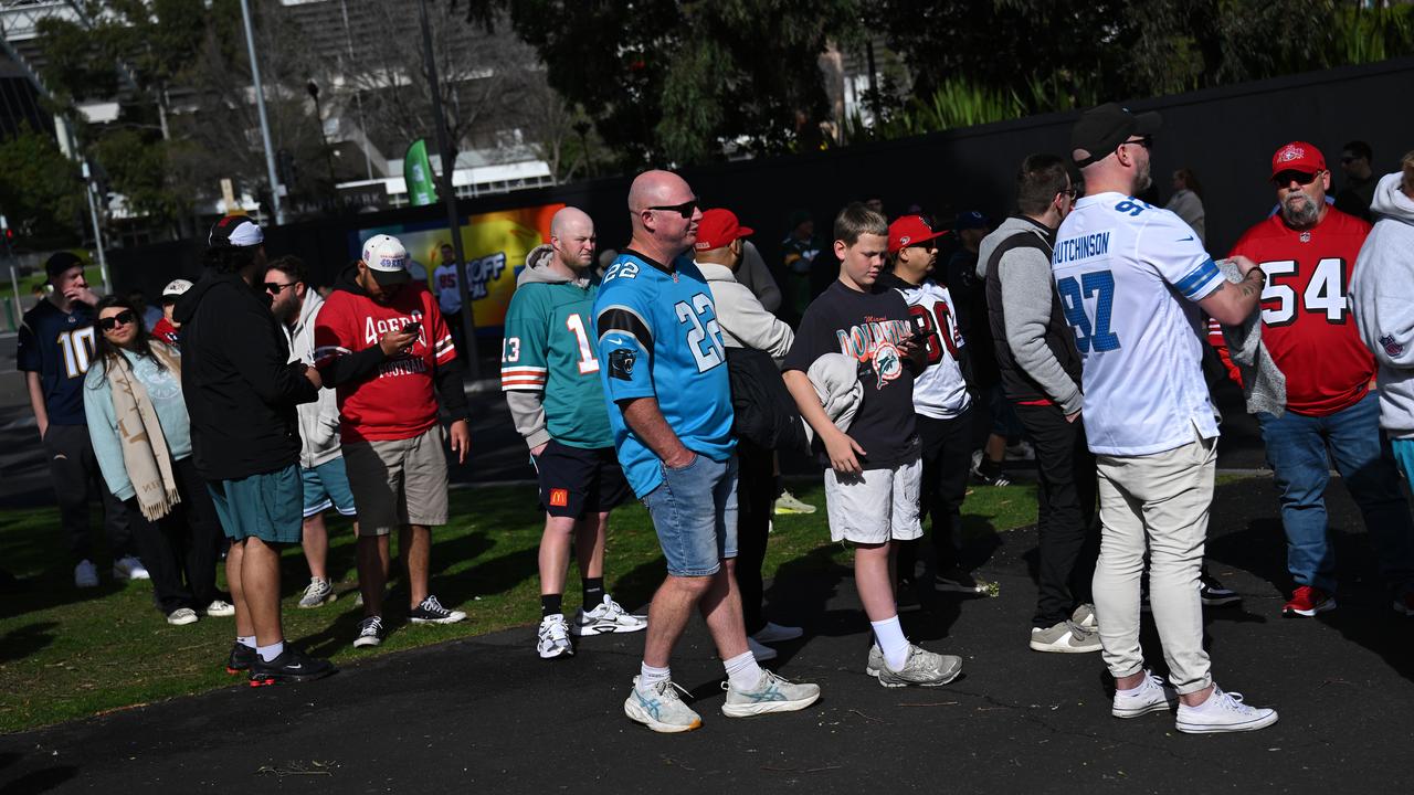 fans