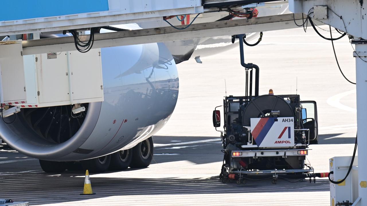 An aircraft refuels at Sydney Airport (file image)
