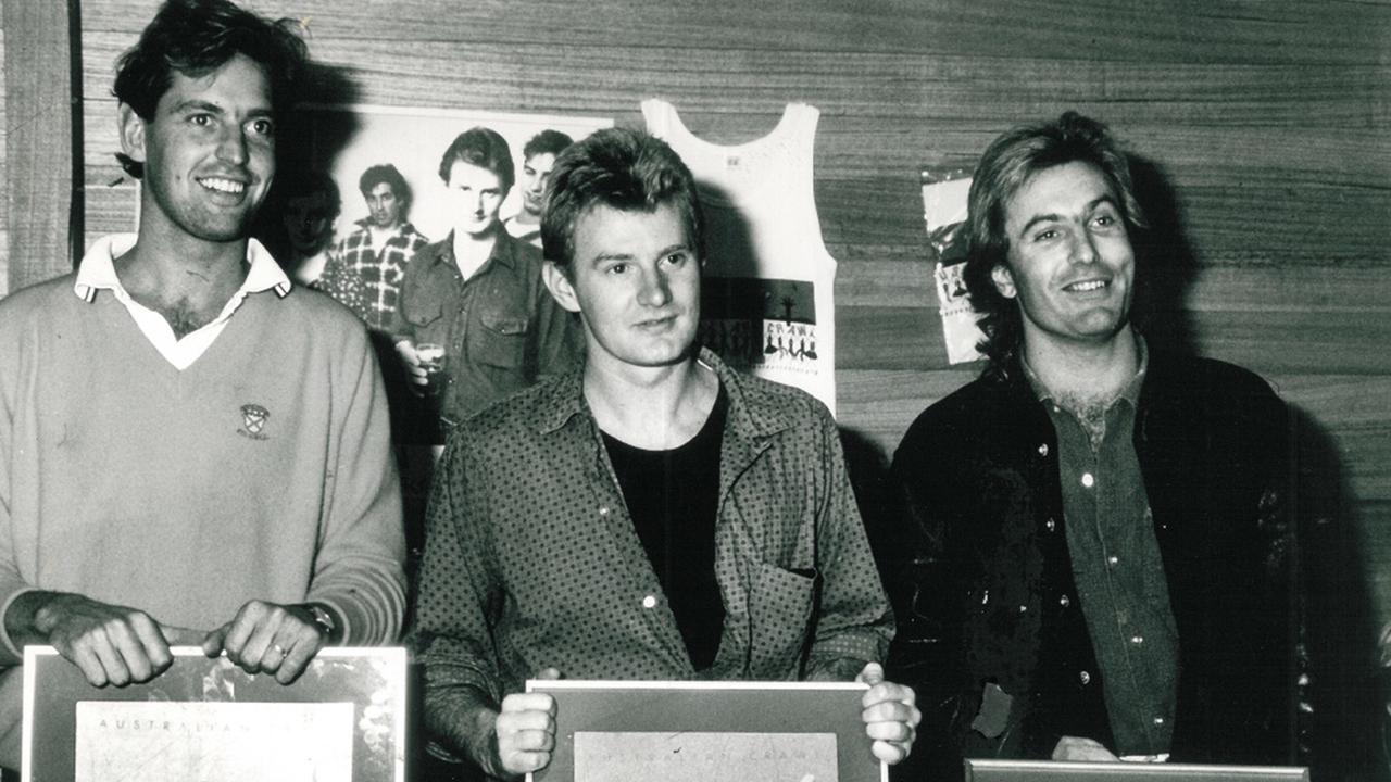 Australian Crawl members
