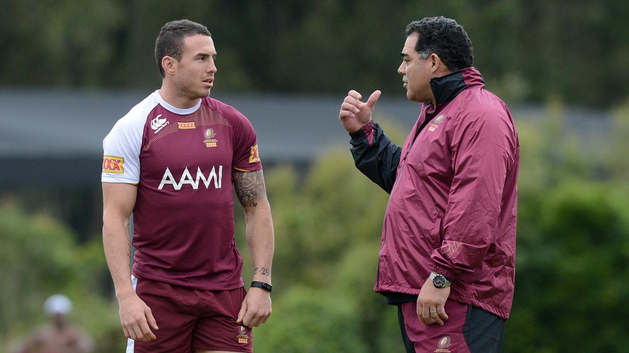 Mal Meninga (right) speaks with Darius Boyd