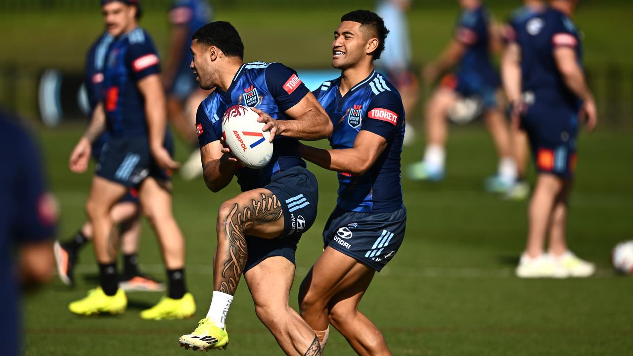 Isaiya Katoa (right)