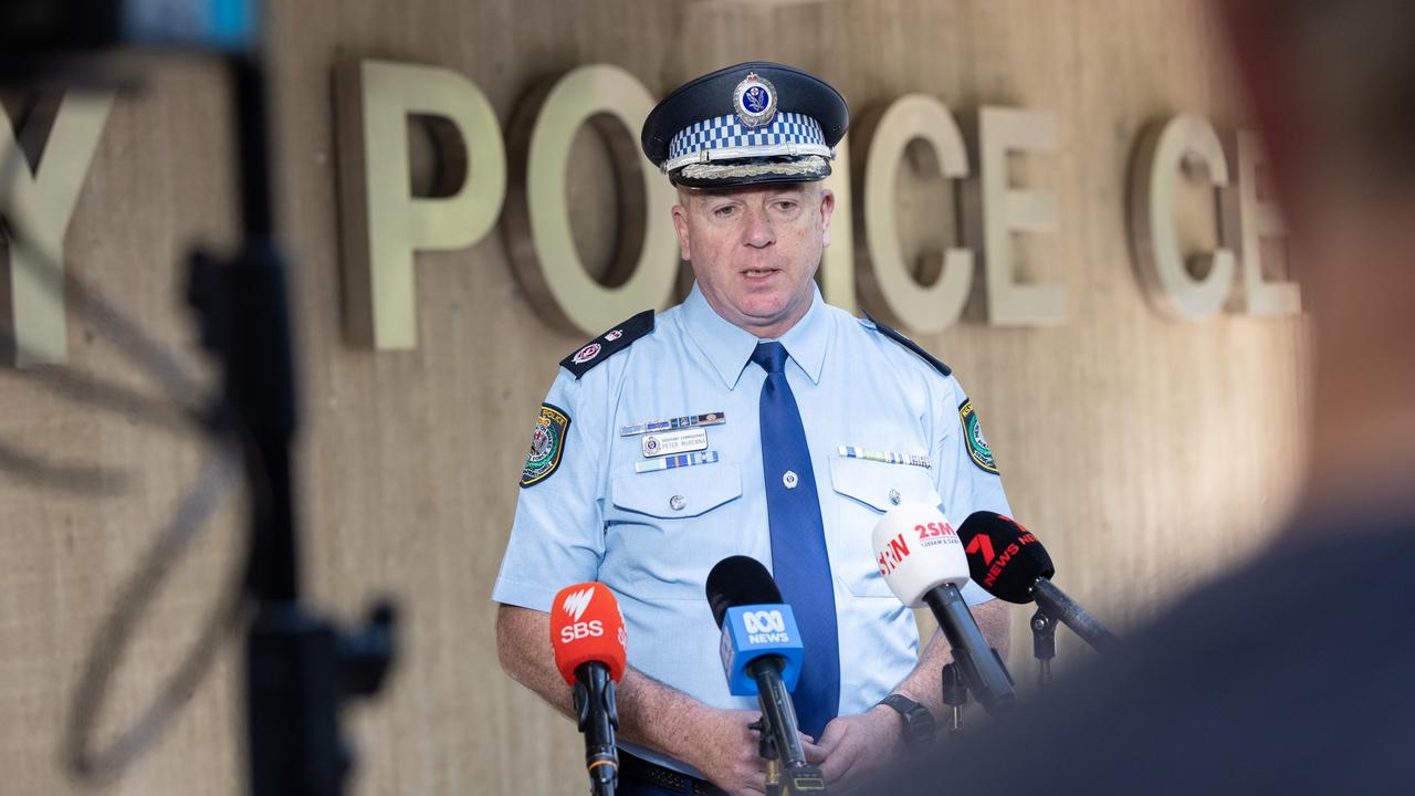 FATAL STABBING BLUE MOUNTAINS