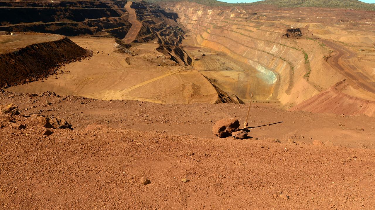 The Rio Tinto West Angelas iron ore mine (file)