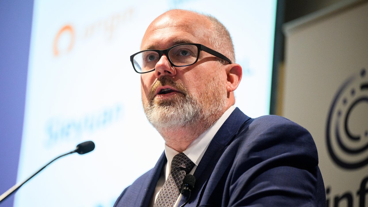 Tim Ayres