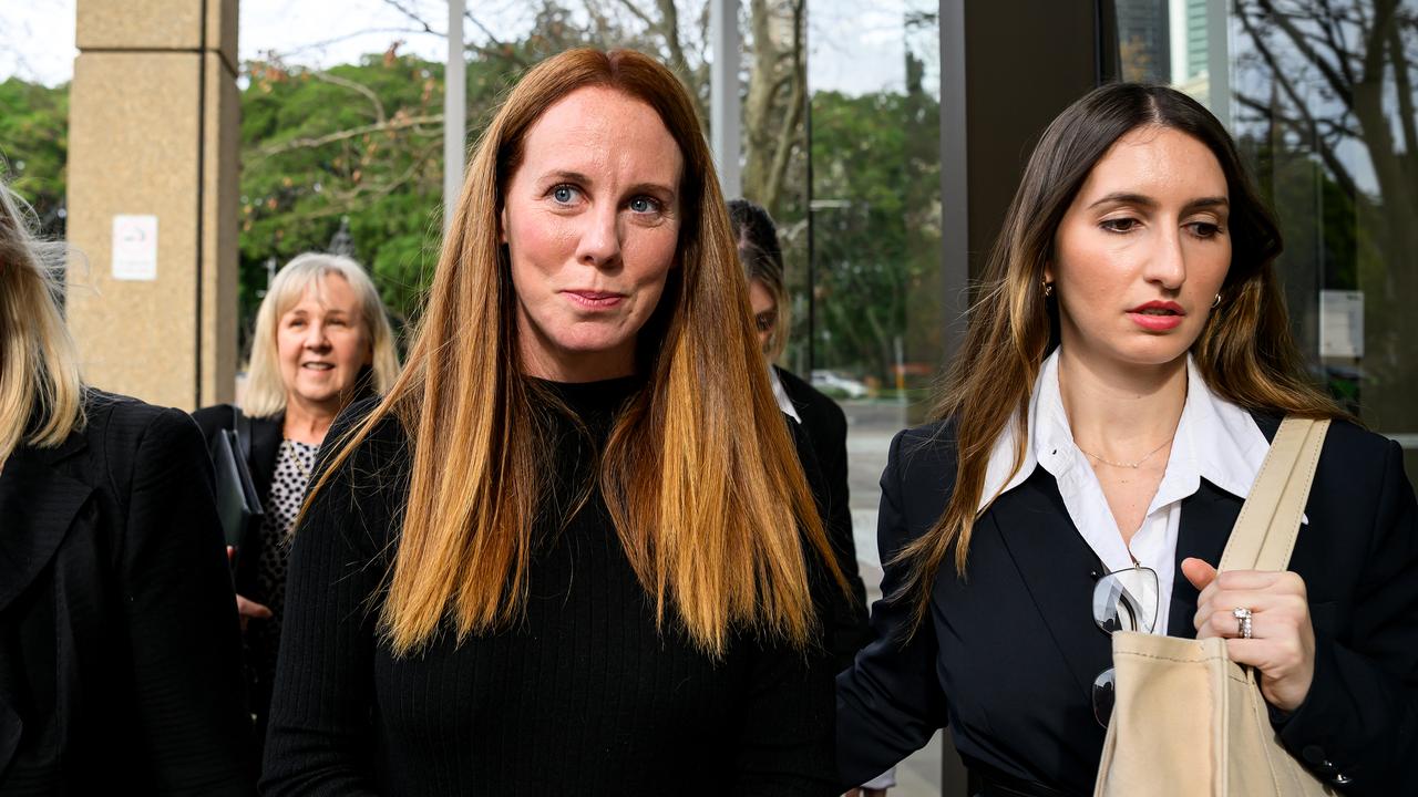 Gemma O'Neill (centre) Jackie O's manager (file image)