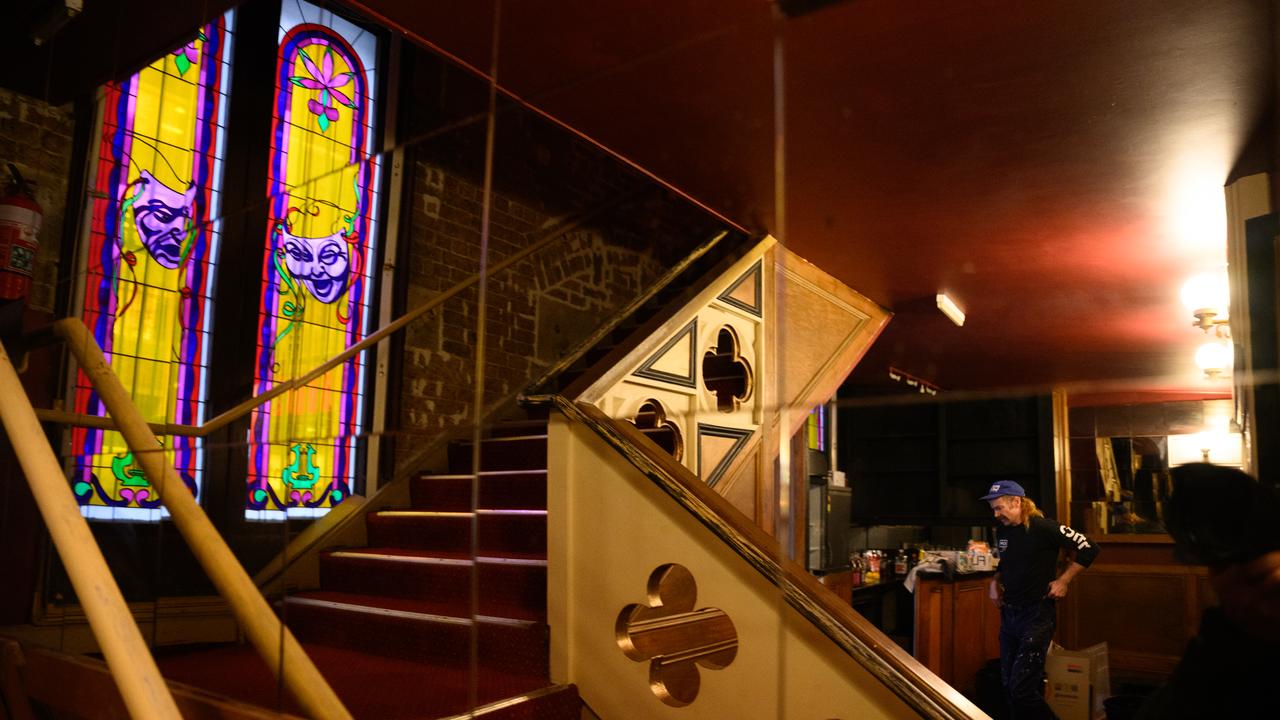 Divine Playhouse
