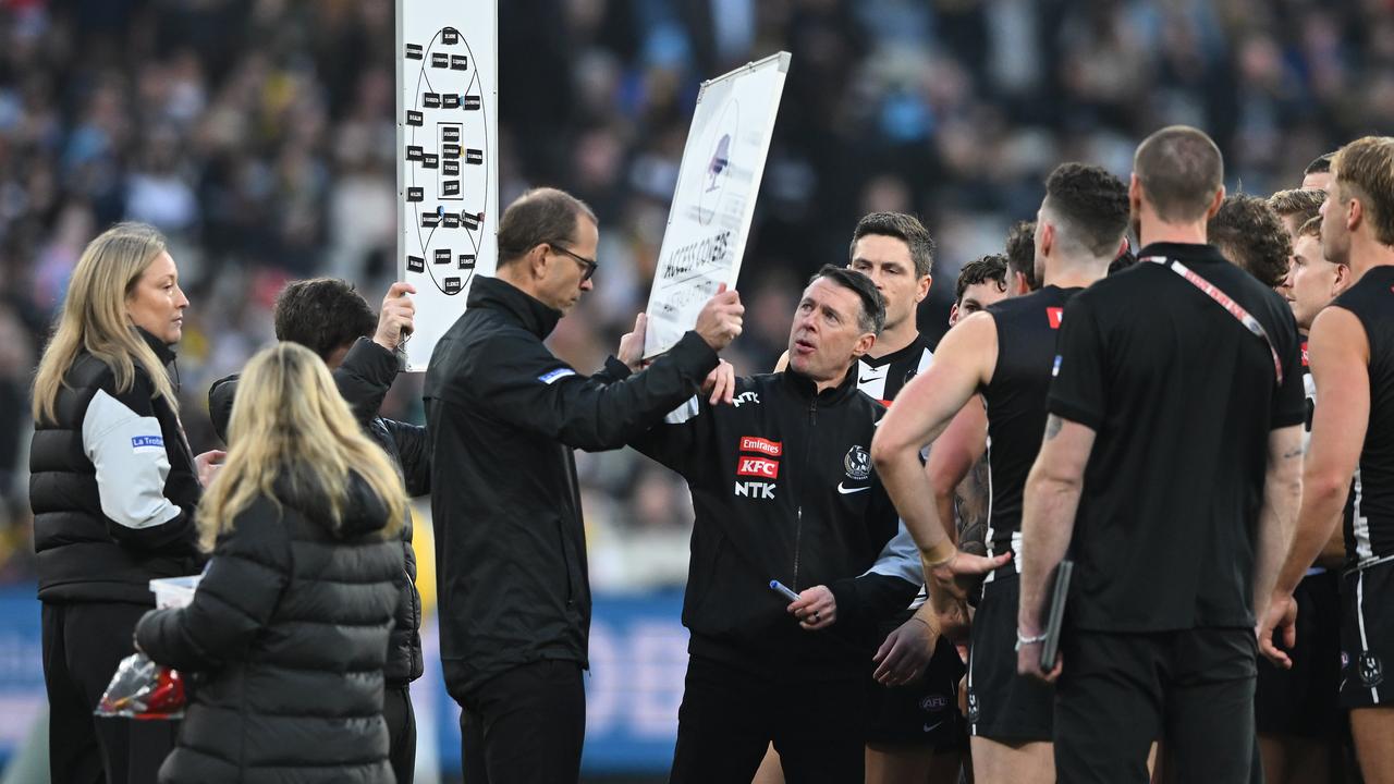 Collingwood coach Craig McRae