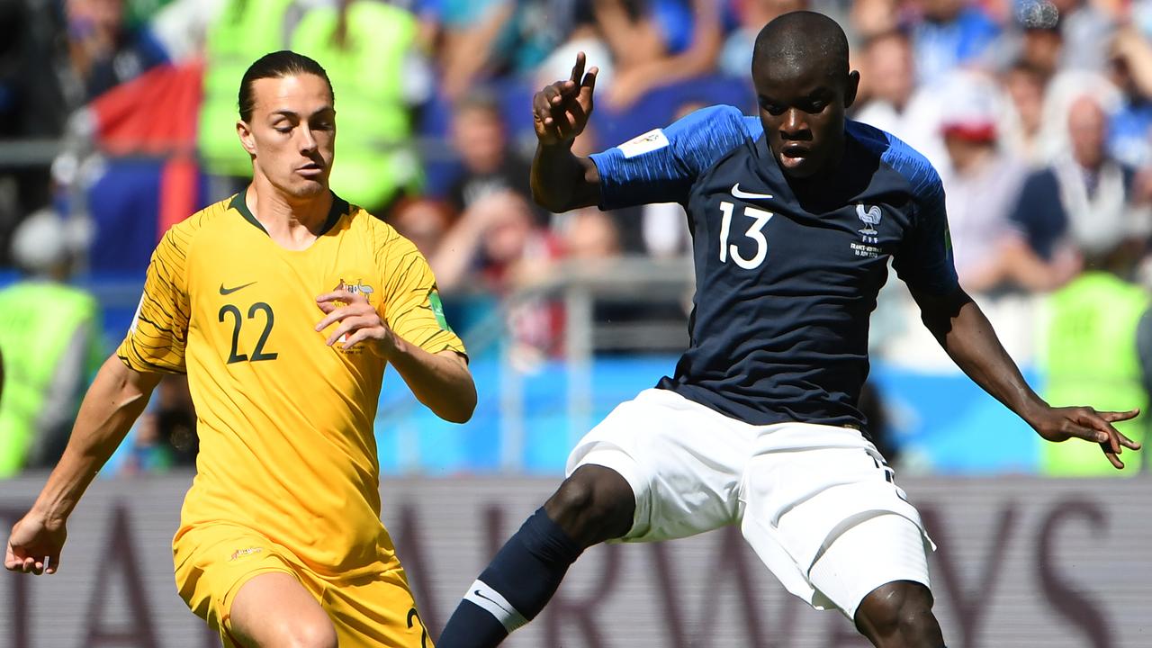 Jackson Irvine, Ngolo Kante