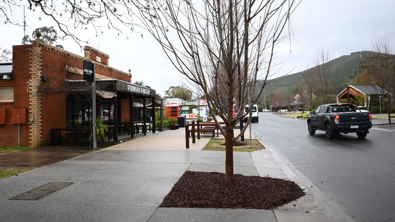 Porepunkah in northeastern Victoria