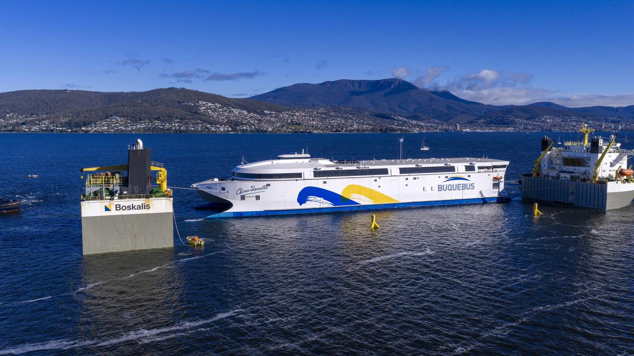heavy lift vessel Black Marlin