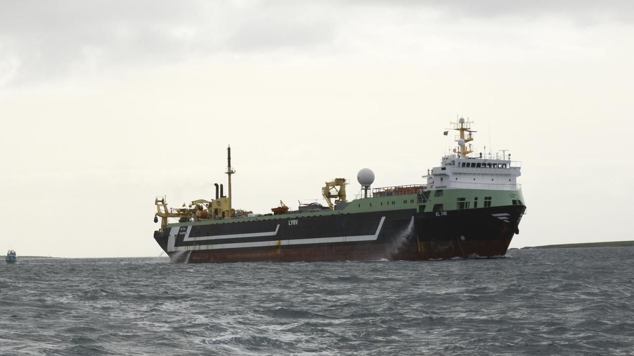 Super trawler
