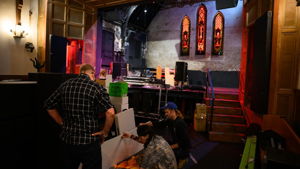 Divine Playhouse